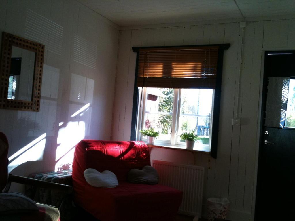Loenneberga Vandrarhem & Hostel الغرفة الصورة