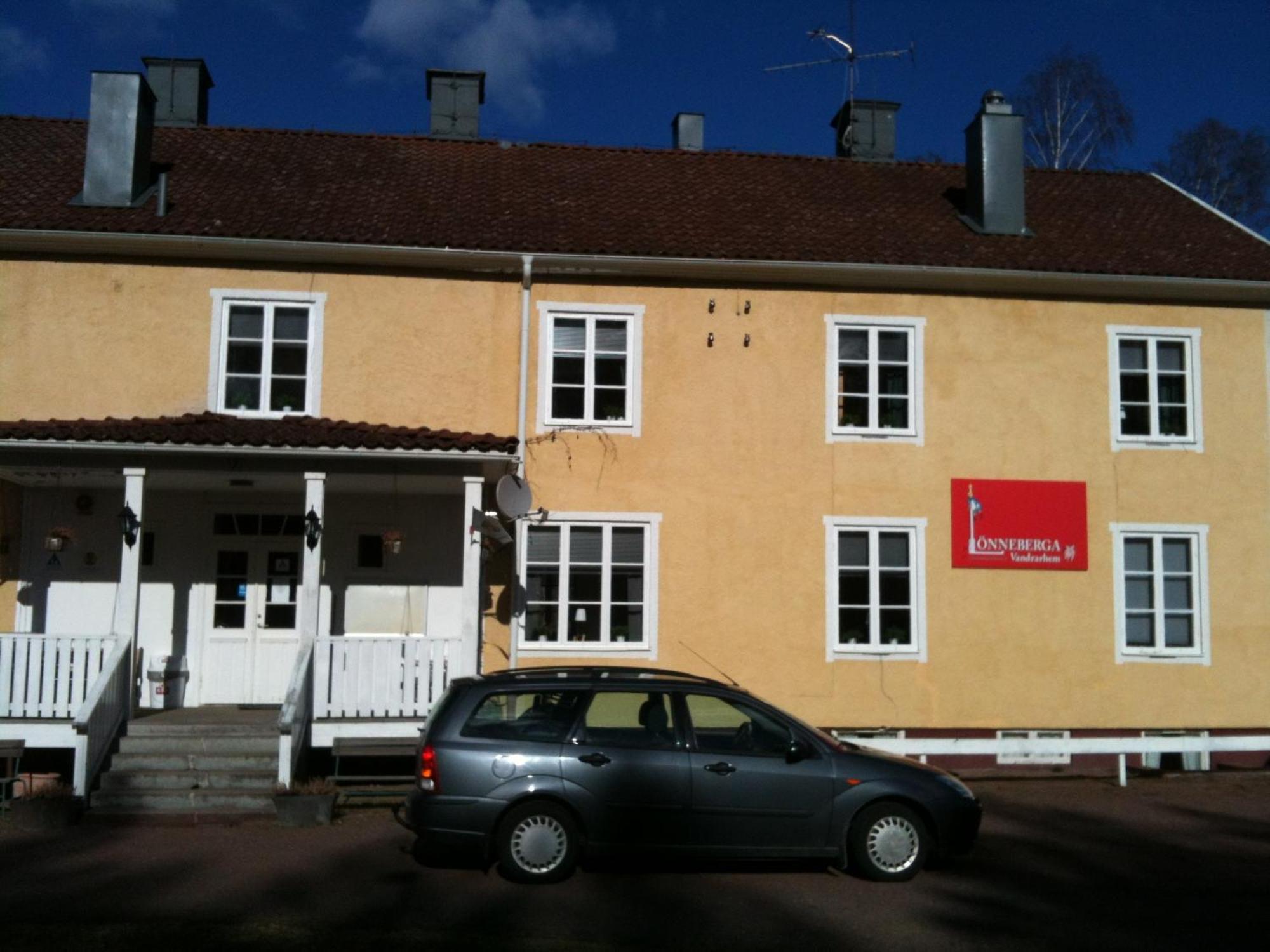 Loenneberga Vandrarhem & Hostel المظهر الخارجي الصورة