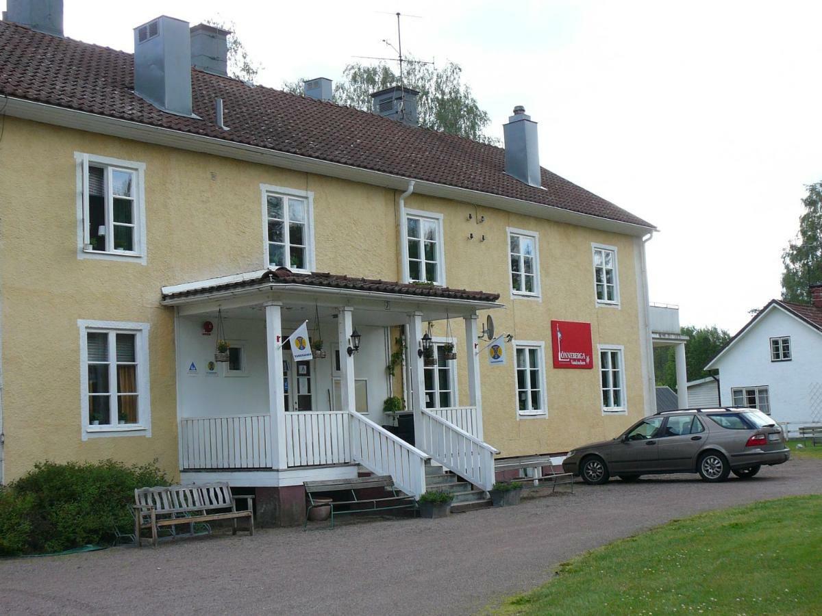 Loenneberga Vandrarhem & Hostel المظهر الخارجي الصورة